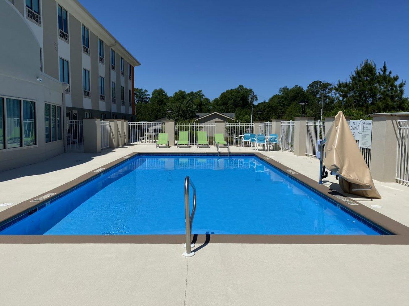 Holiday Inn Express & Suites - Enterprise By Ihg Dış mekan fotoğraf